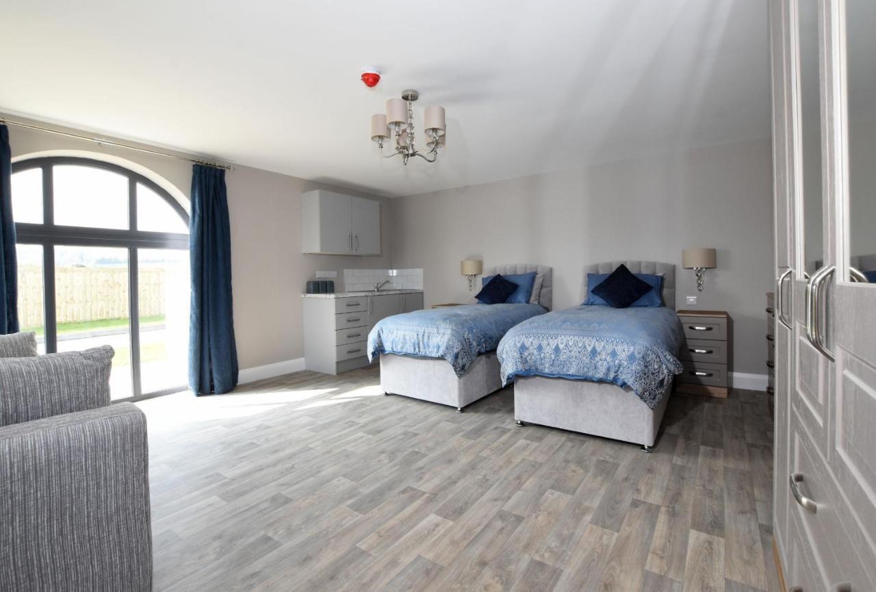 Homestead Hillsborough Guest Rooms 외부 사진